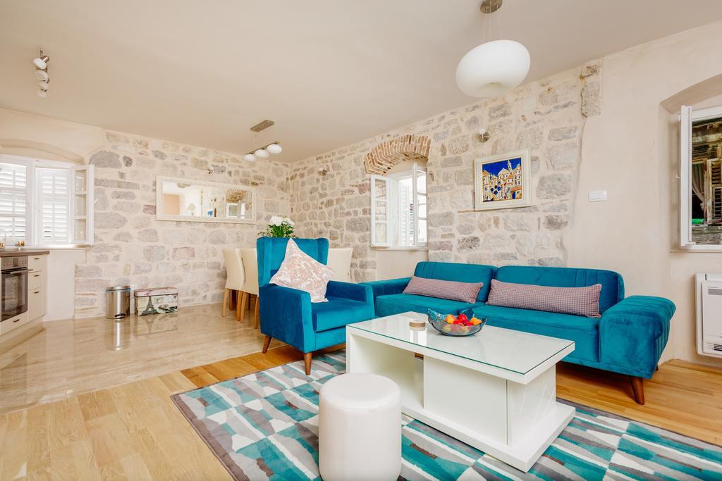 Old Town Museum Square Apartment Kotor Ngoại thất bức ảnh